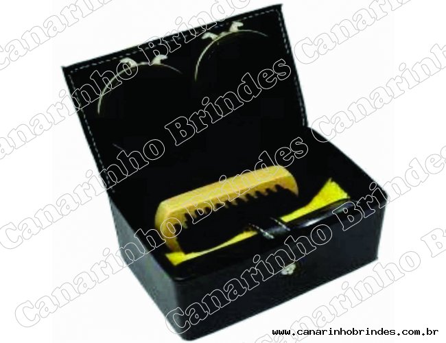 http://www.canarinhobrindes.com.br/content/interfaces/cms/userfiles/produtos/17231-kit-engraxate-canarinho-brindes-220.jpg