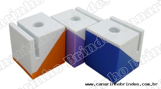 https://www.canarinhobrindes.com.br/content/interfaces/cms/userfiles/produtos/cubo-3-em-1-porta-caneta-clips-porta-cartao-canarinho-brindes-330.jpg